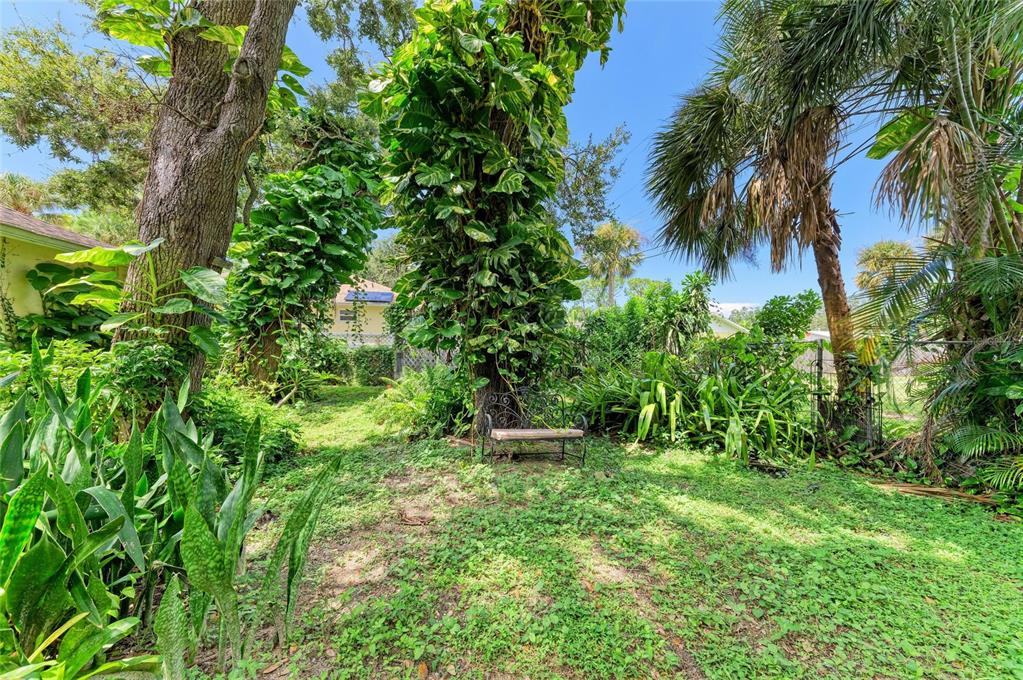 620 Burke Road Venice, FL 34293 - Photo 25 of 27