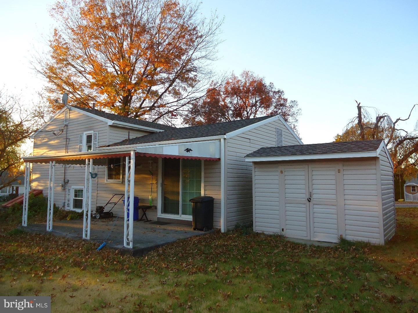 314 Seitz Road Reading, PA 19601 - Photo 4 of 20