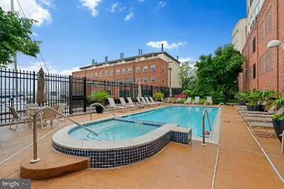 $2,800 | 960 Fell Street, Unit 402, Baltimore, MD 21231