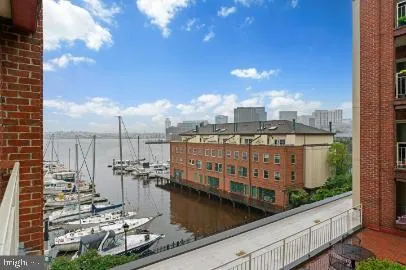 $2,800 | 960 Fell Street, Unit 402, Baltimore, MD 21231