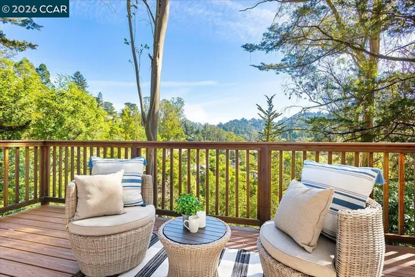 $895,000 | 5924 Balboa Drive, Oakland, CA 94611