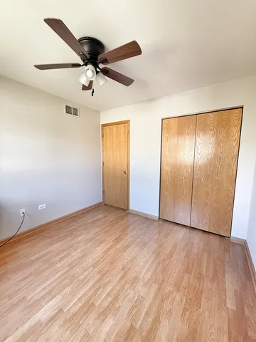 $304,900 | 8416 Stratford Drive, Tinley Park, IL 60487