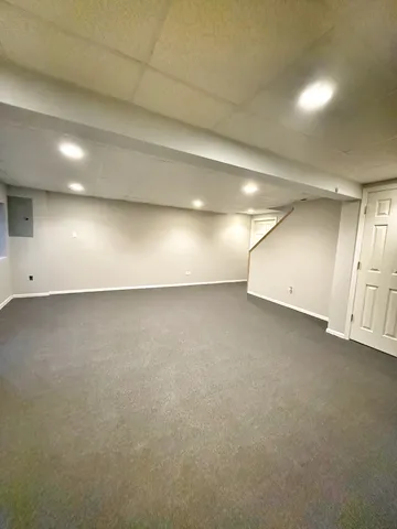 $304,900 | 8416 Stratford Drive, Tinley Park, IL 60487