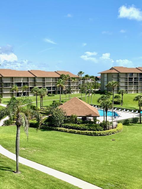 501 South Seas Drive, Unit 406 Jupiter, FL 33477 - Photo 2 of 15 View of grounds & pool