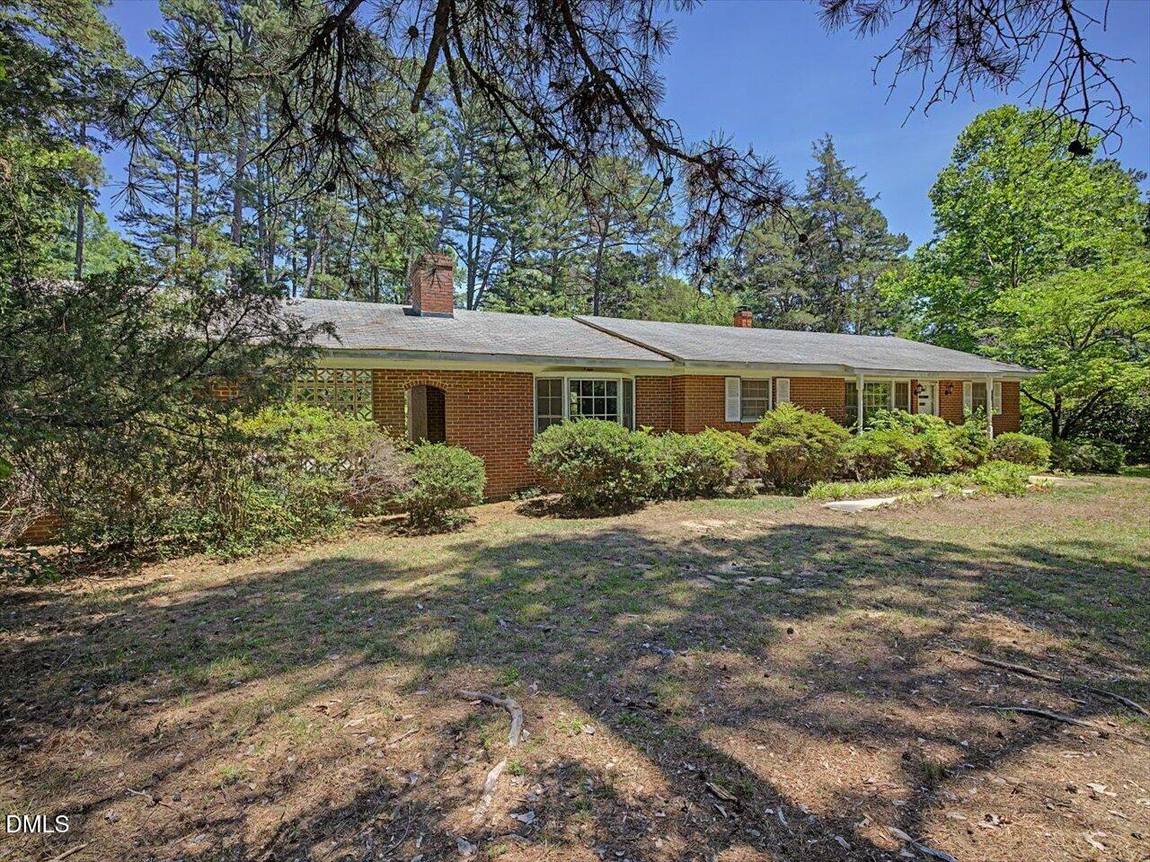 31 Melvin Clark Road Siler City, NC 27344 - Photo 3 of 62