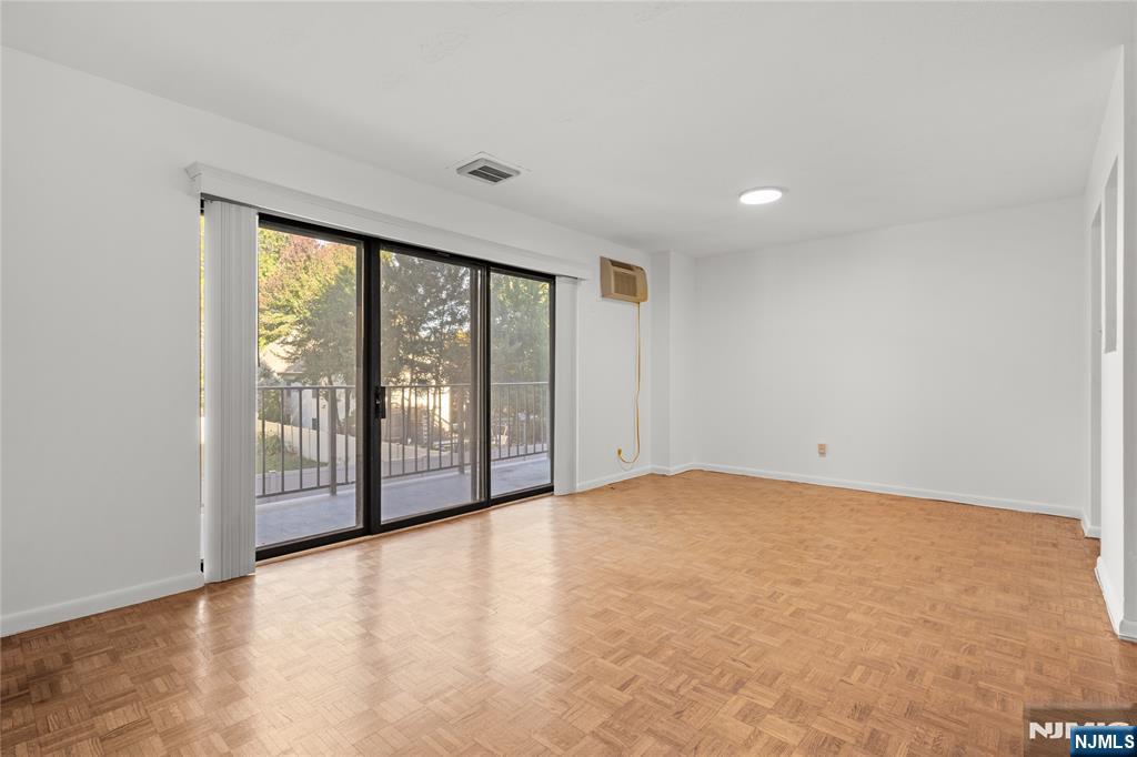 140 Euclid Avenue, Unit 1H Hackensack, NJ 07601 - Photo 13 of 39