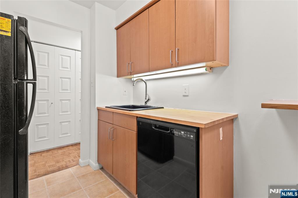 140 Euclid Avenue, Unit 1H Hackensack, NJ 07601 - Photo 20 of 39