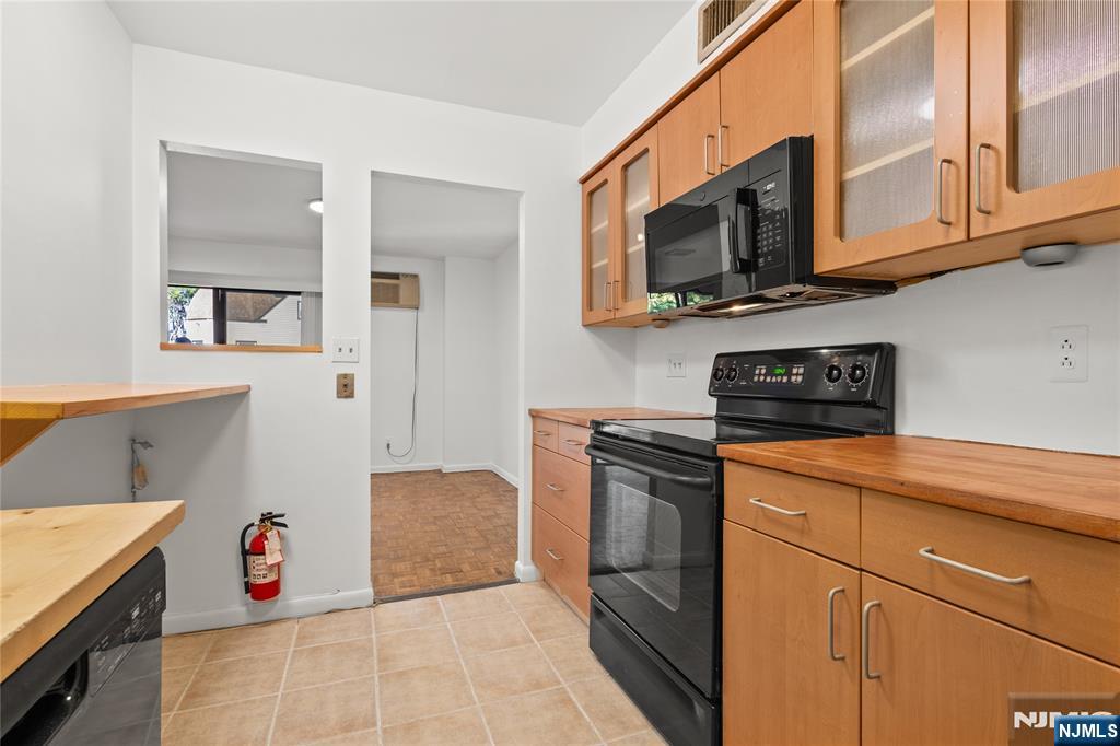 140 Euclid Avenue, Unit 1H Hackensack, NJ 07601 - Photo 22 of 39