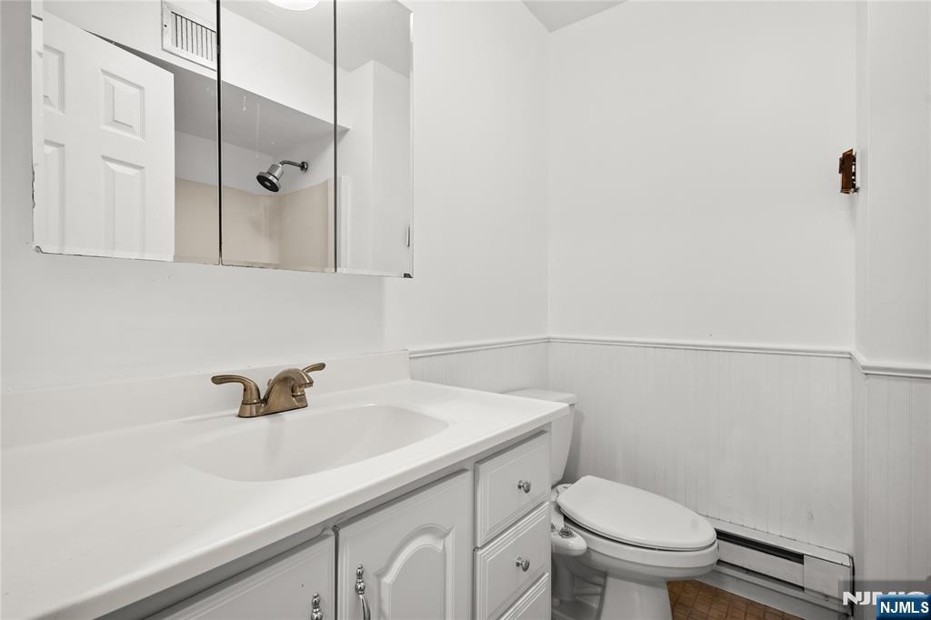 140 Euclid Avenue, Unit 1H Hackensack, NJ 07601 - Photo 26 of 39