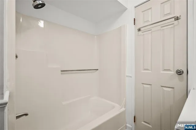 $319,000 | 140 Euclid Avenue, Unit 1H, Hackensack, NJ 07601