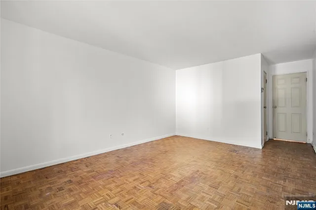 $319,000 | 140 Euclid Avenue, Unit 1H, Hackensack, NJ 07601