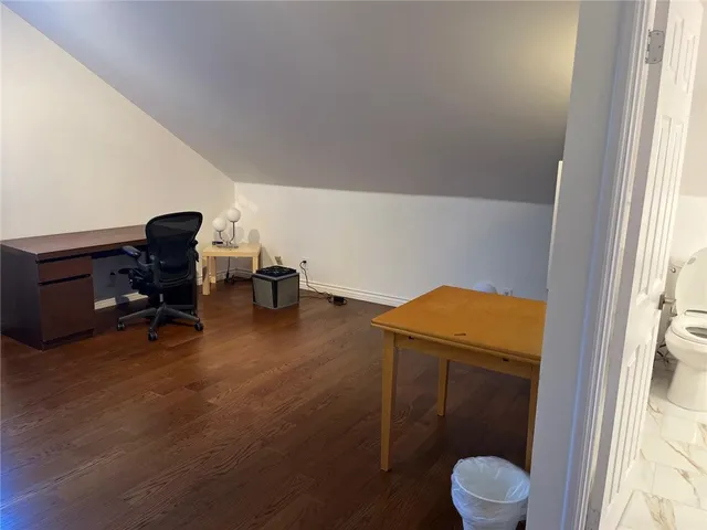 $1,700 | 23300 Raymond Street, Unit STUDIO, Chatsworth, CA 91311