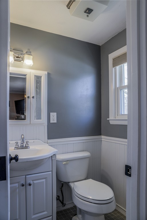 15 Worcester Road Peabody, MA 01960 - Photo 12 of 30 Gallery Image 12
