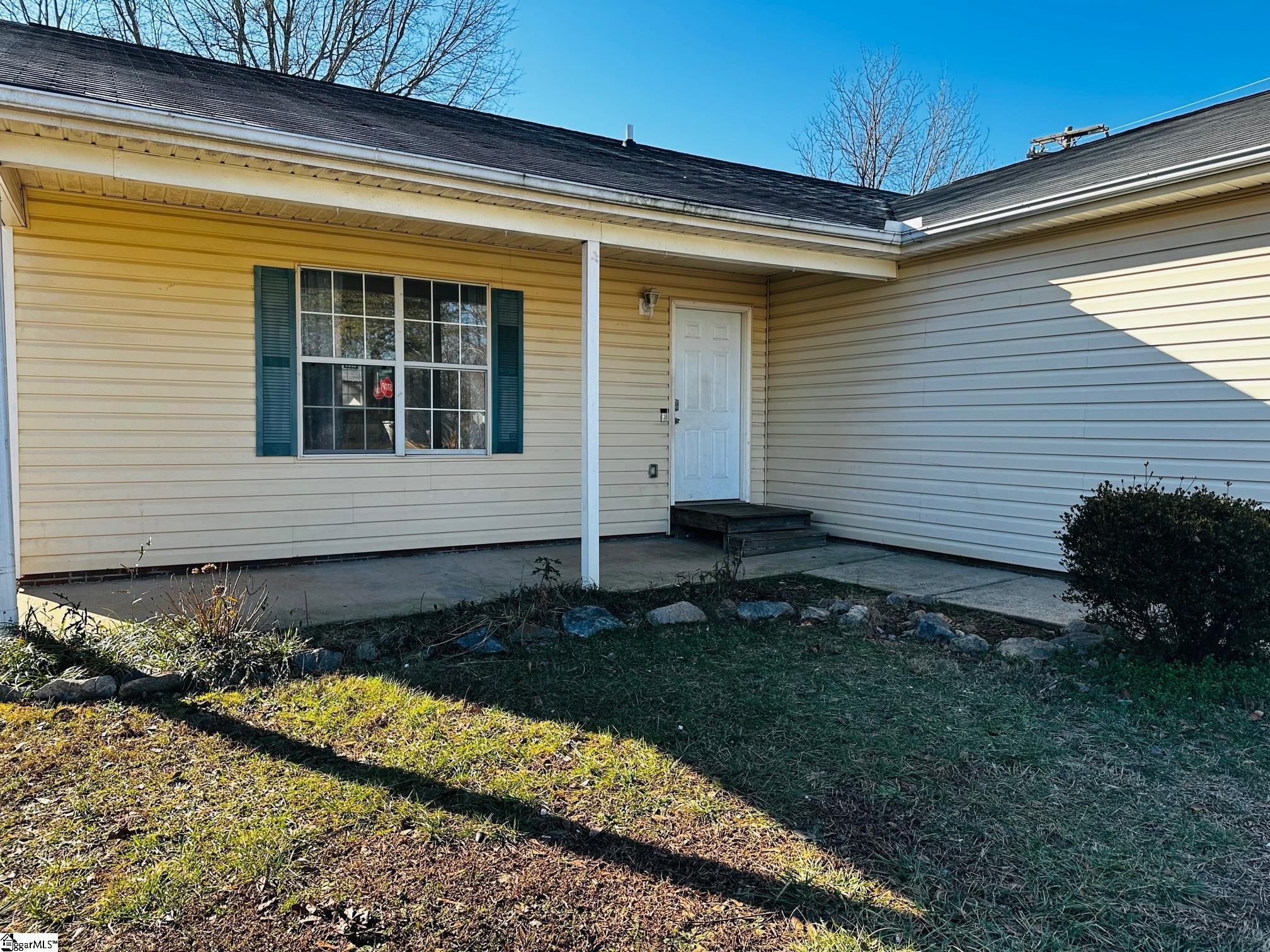 400 Gravley Road Greer, SC 29651 - Photo 2 of 23 Gallery Image 2