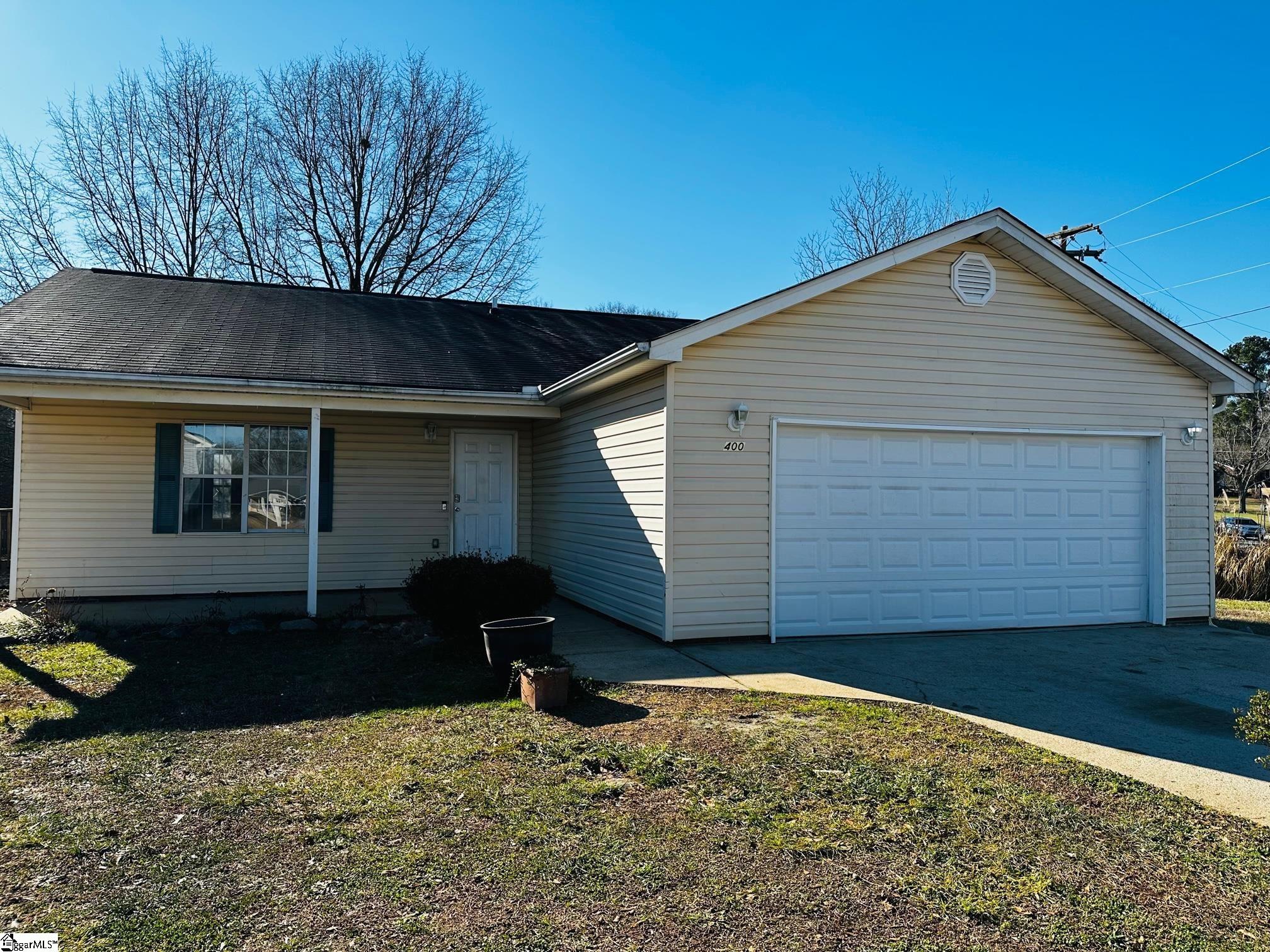 400 Gravley Road Greer, SC 29651 - Photo 6 of 23 Gallery Image 6