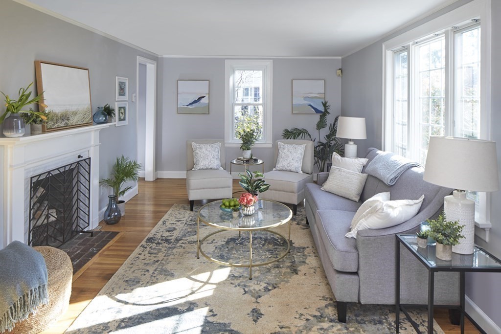 14 Mayflower Road Arlington, MA 02478 - Photo 2 of 11 Gallery Image 2