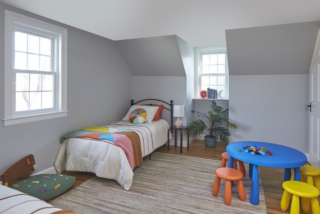 14 Mayflower Road Arlington, MA 02478 - Photo 8 of 11 Gallery Image 8