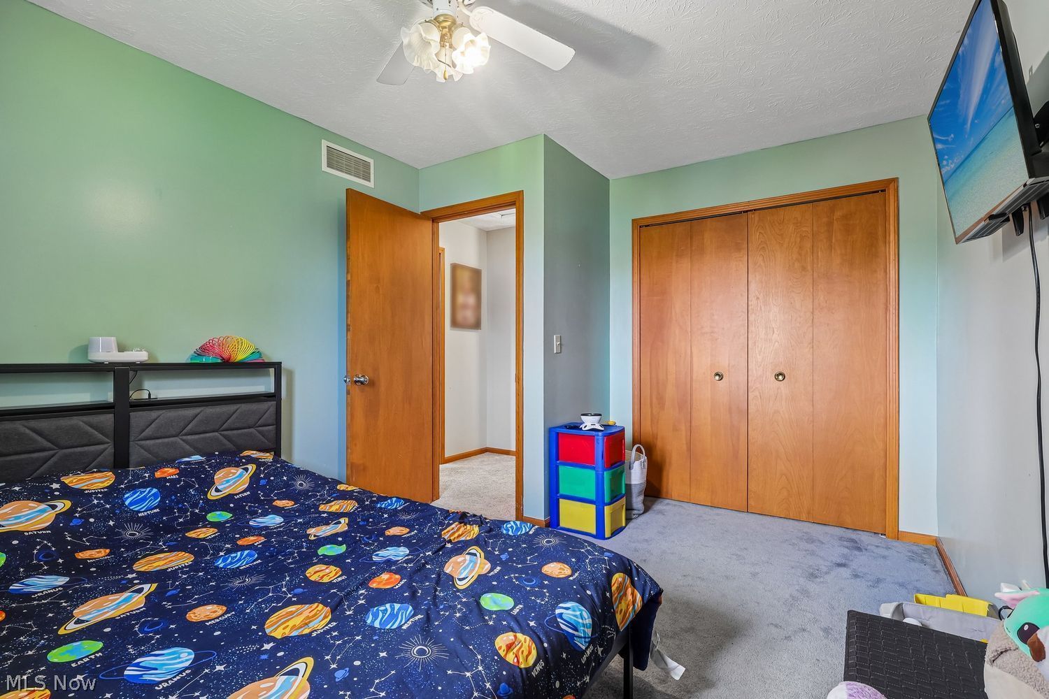 18056 Drake Road Strongsville, OH 44136 - Photo 19 of 33 Gallery Image 19