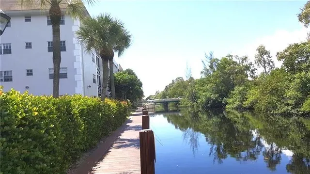 $1,700 | 1407 Northeast 56th Street, Unit 109, Fort Lauderdale, FL 33334