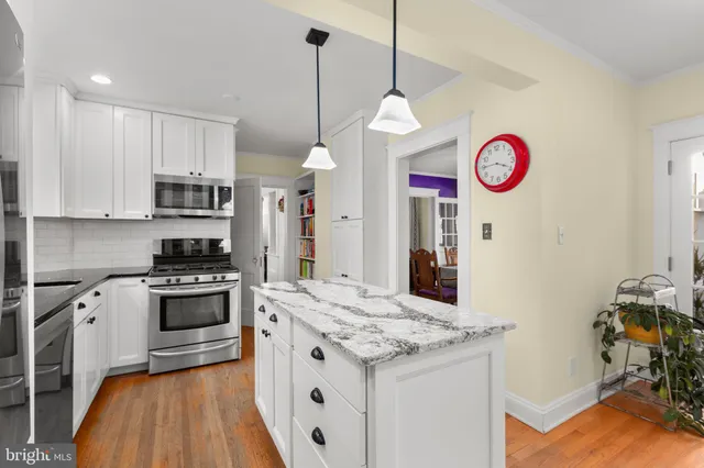 $775,000 | 900 Wolfe Street, Fredericksburg, VA 22401