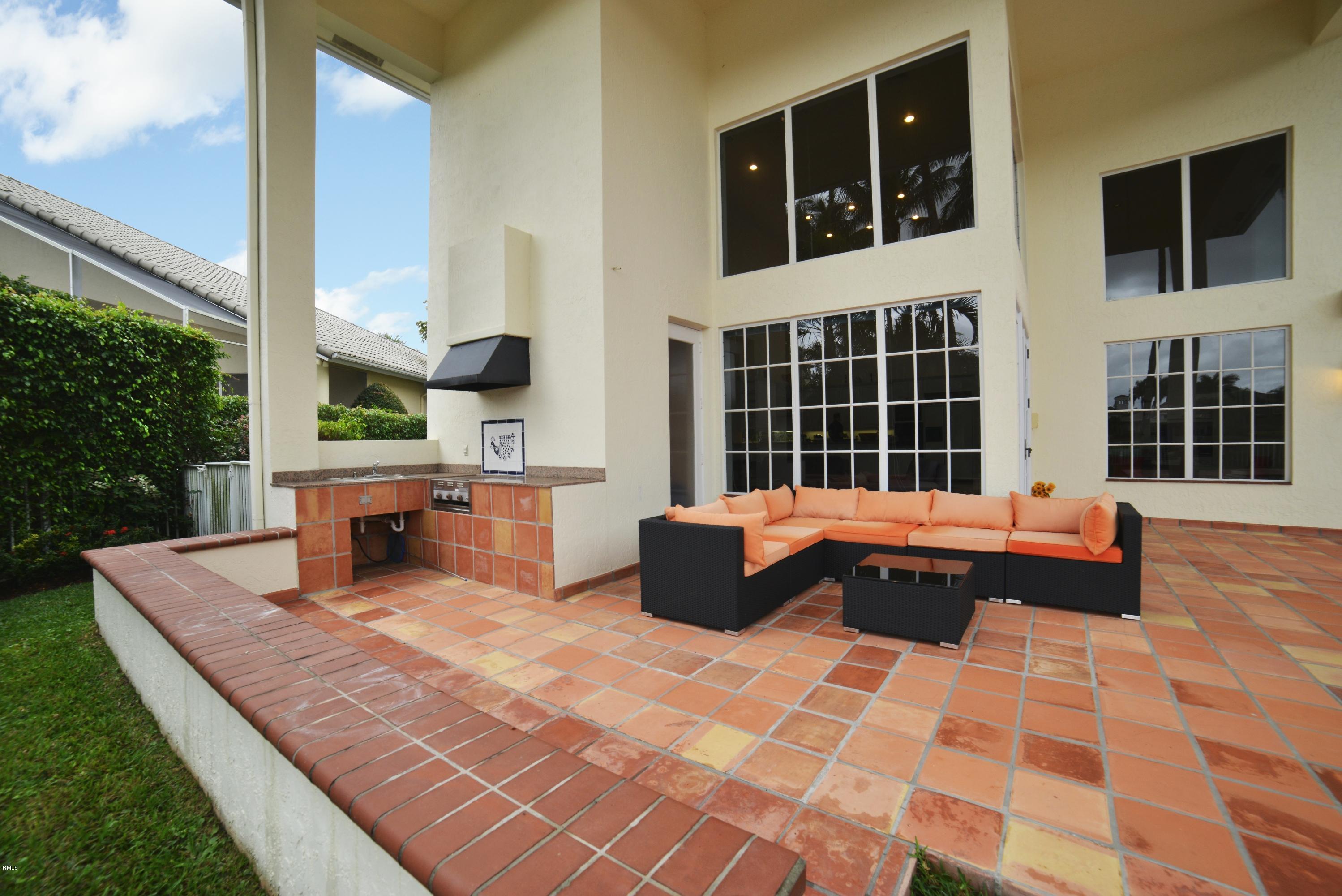 2626 Northwest 64th Boulevard Boca Raton, FL 33496 - Photo 22 of 26 Lanai