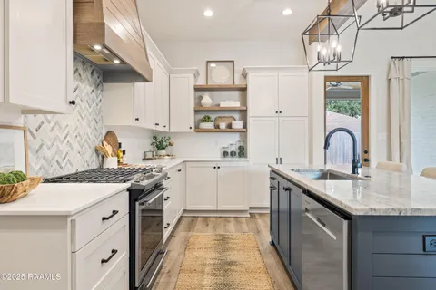 $440,000 | 112 Sanctuary Lane, Lafayette, LA 70503