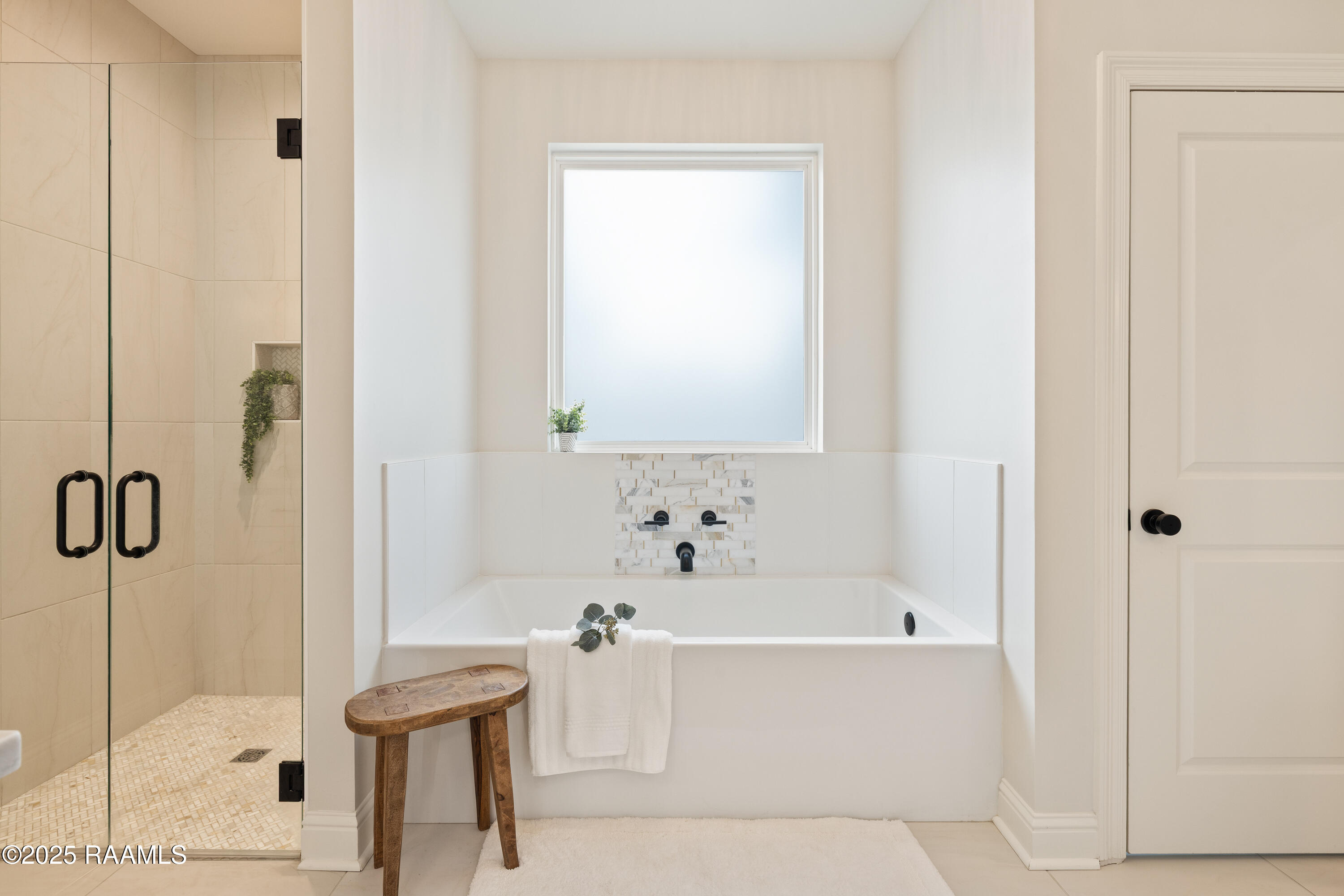 112 Sanctuary Lane Lafayette, LA 70503 - Photo 21 of 32 112 Sanctuary Ln-18