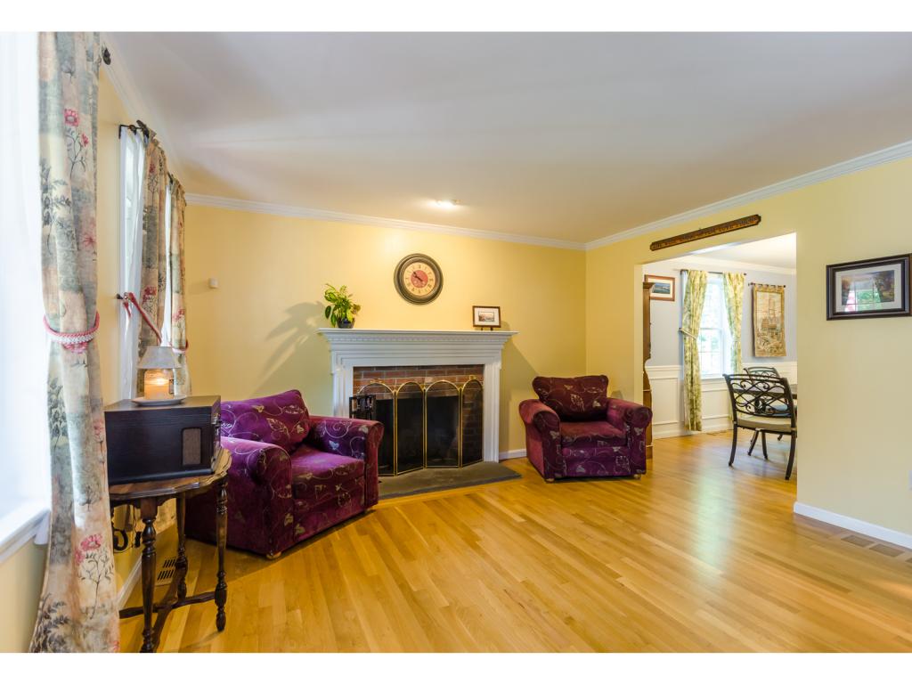 132 Beech Hill Road Mont Vernon, NH 03057 - Photo 4 of 35