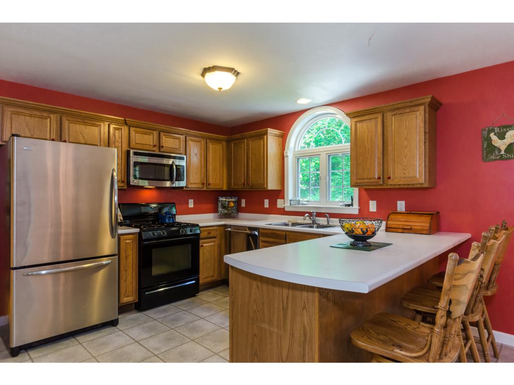 132 Beech Hill Road Mont Vernon, NH 03057 - Photo 8 of 35