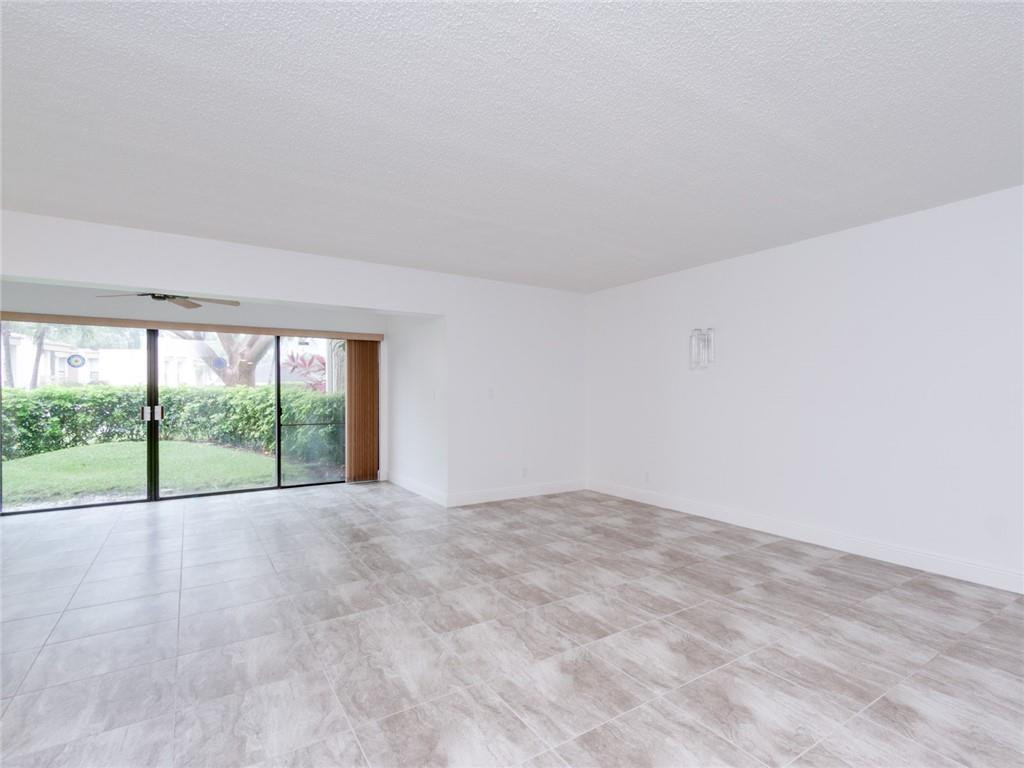 6624 Spring Bottom Way, Unit 183 Boca Raton, FL 33433 - Photo 4 of 30 Photo 4