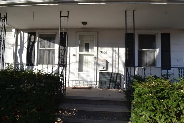 $295,000 | 316 West Maes Avenue, Kimberly, WI 54136