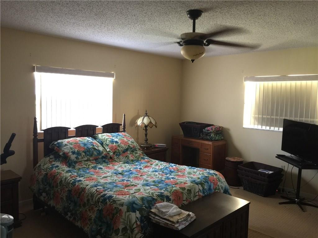 22198 Southwest 59th Avenue Boca Raton, FL 33428 - Photo 6 of 10 Photo 6