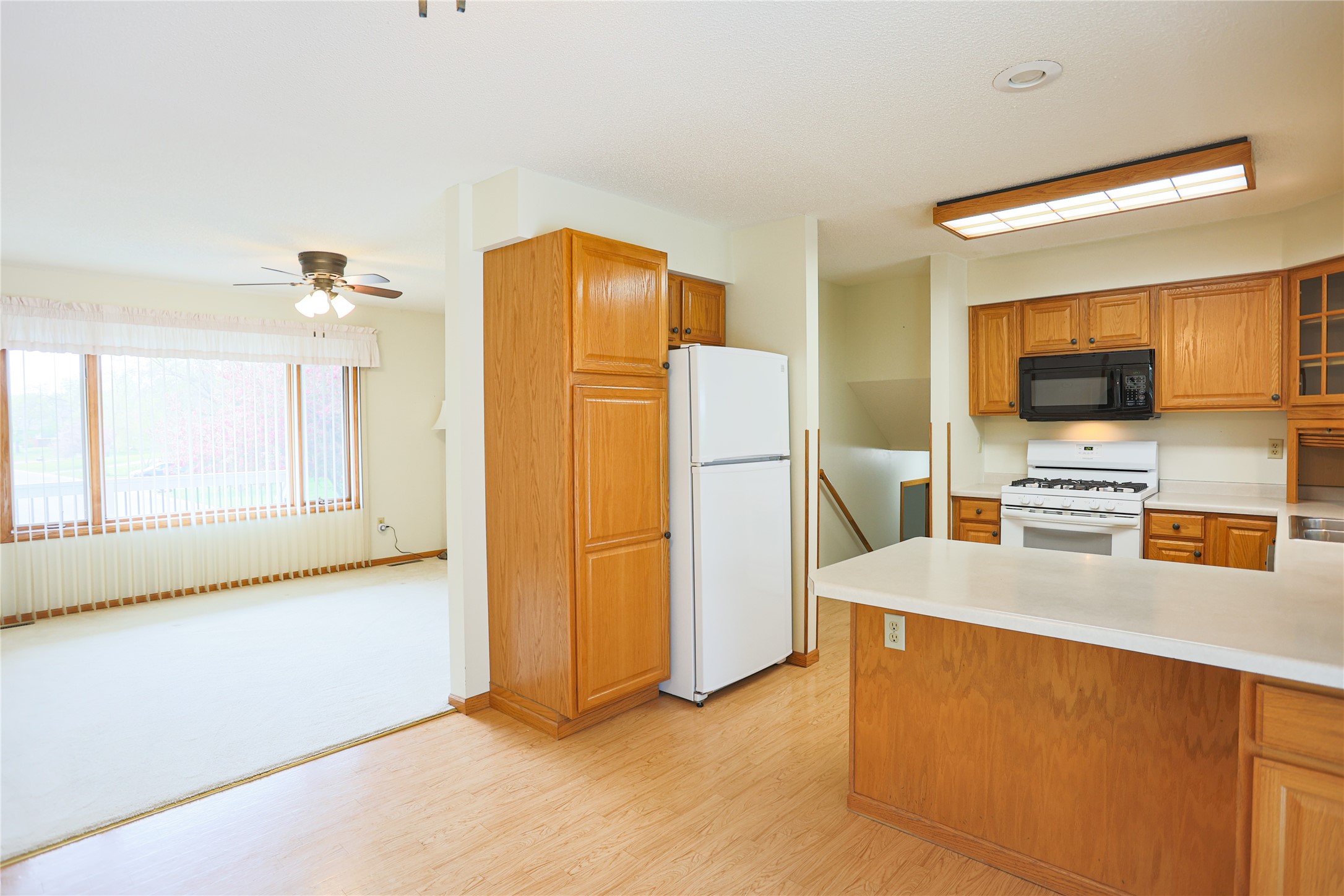 380 Flora Street South Prescott, WI 54021 - Photo 13 of 41