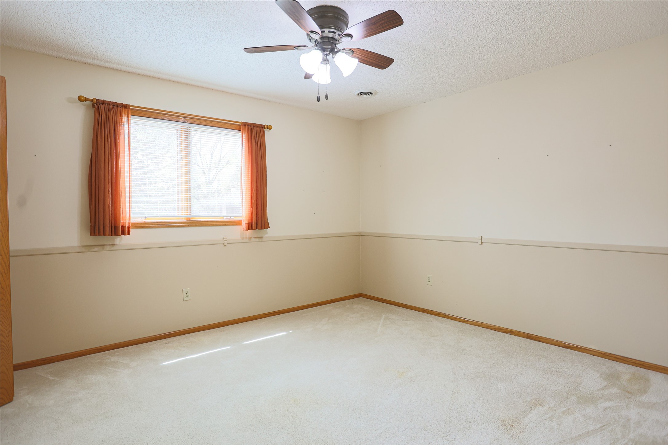 380 Flora Street South Prescott, WI 54021 - Photo 20 of 41