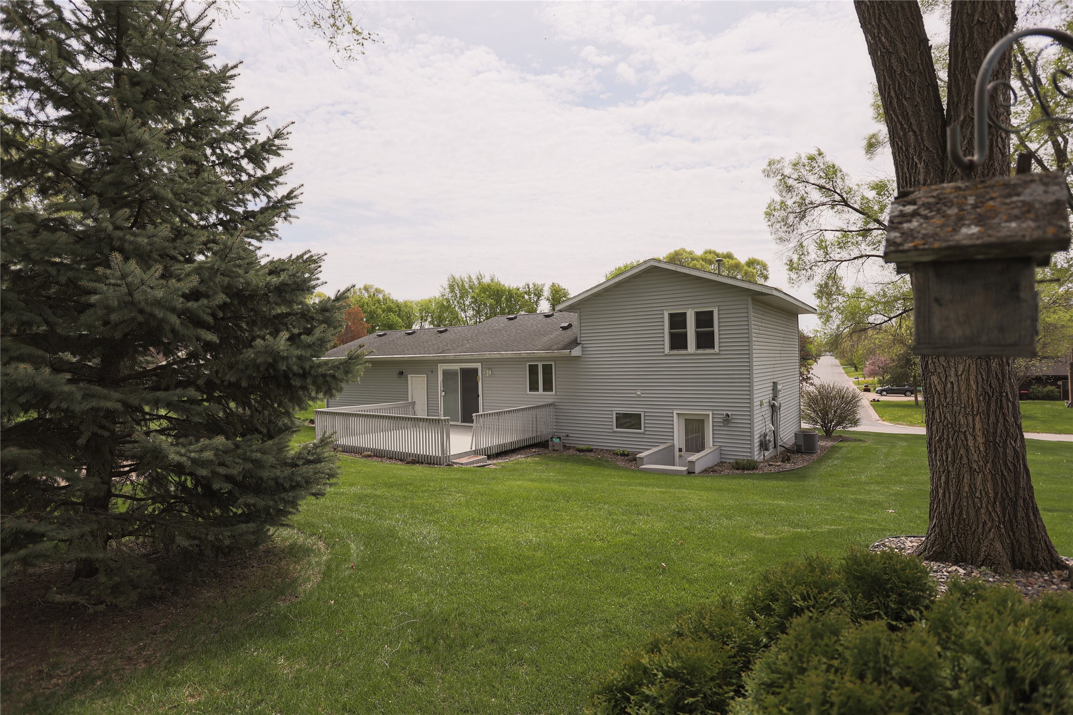 380 Flora Street South Prescott, WI 54021 - Photo 5 of 41