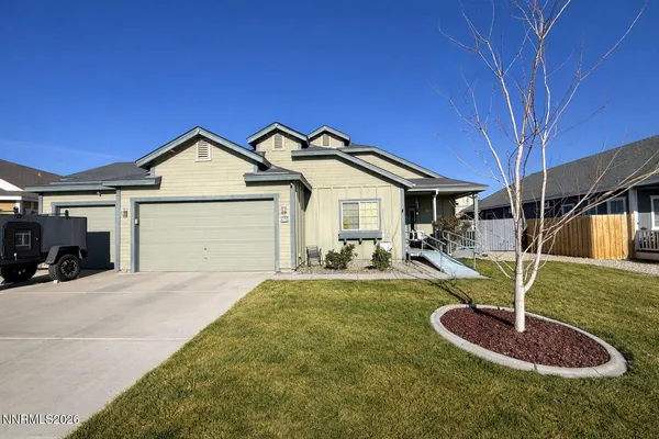 $464,900 | 672 Cardinal Circle, Fernley, NV 89408