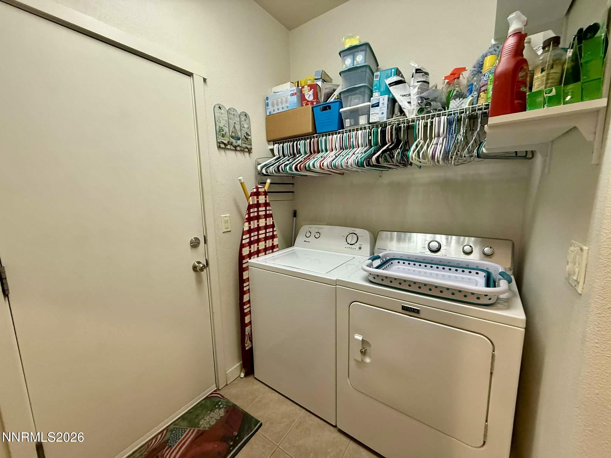672 Cardinal Circle Fernley, NV 89408 - Photo 8 of 15 a utility room with dryer and washer