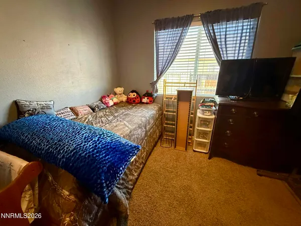 $464,900 | 672 Cardinal Circle, Fernley, NV 89408