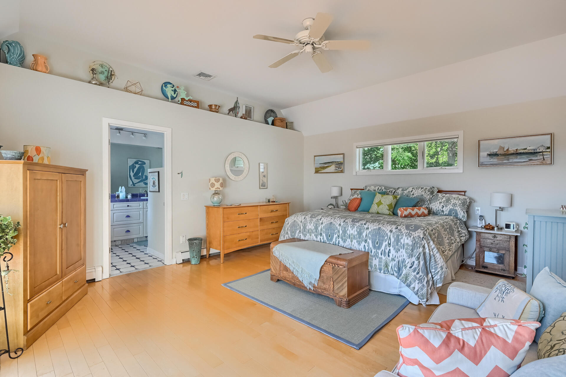 95 Chequessett Neck Road Wellfleet, MA 02667 - Photo 35 of 75 04_Main_Bedroom_IMG_4099