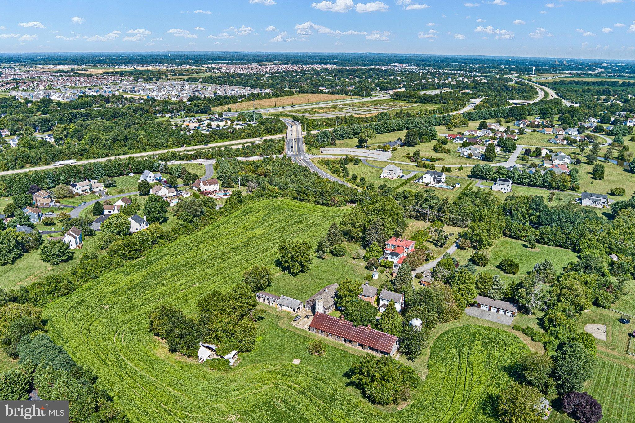 692 Bayview Road Middletown, DE 19709 - Photo 8 of 45 a view of a city