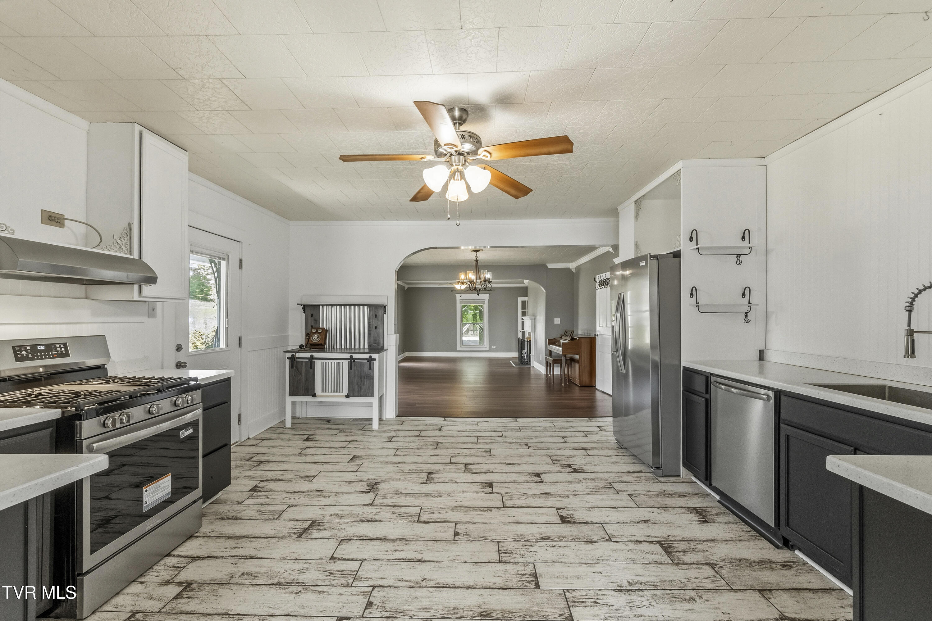 2430 Brown Springs Road Greeneville, TN 37743 - Photo 44 of 84 DSC00010