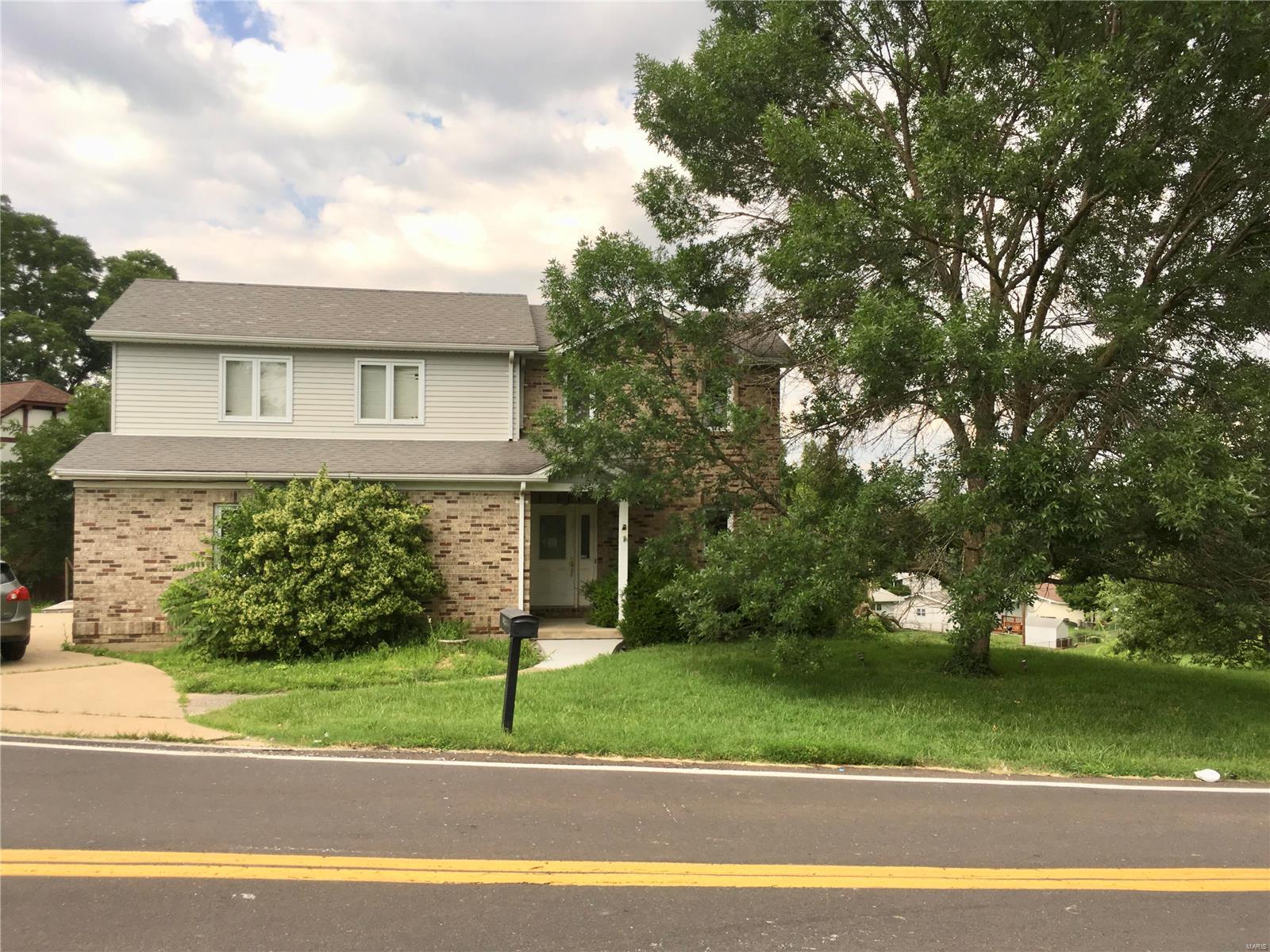625 Magoffin Road St. Louis, MO 63129 - Photo 1 of 16 Gallery Image 1
