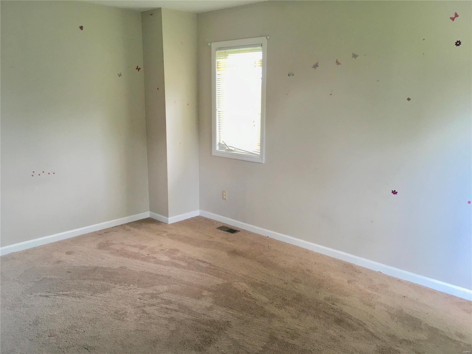 625 Magoffin Road St. Louis, MO 63129 - Photo 13 of 16 Gallery Image 13