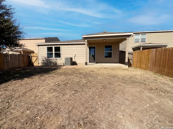 $225,000 | 10906 Rosin Jaw Trail, San Antonio, TX 78245