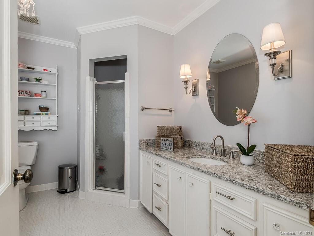 4730 Sentinel Post Road Charlotte, NC 28226 - Photo 28 of 33 Gallery Image 28