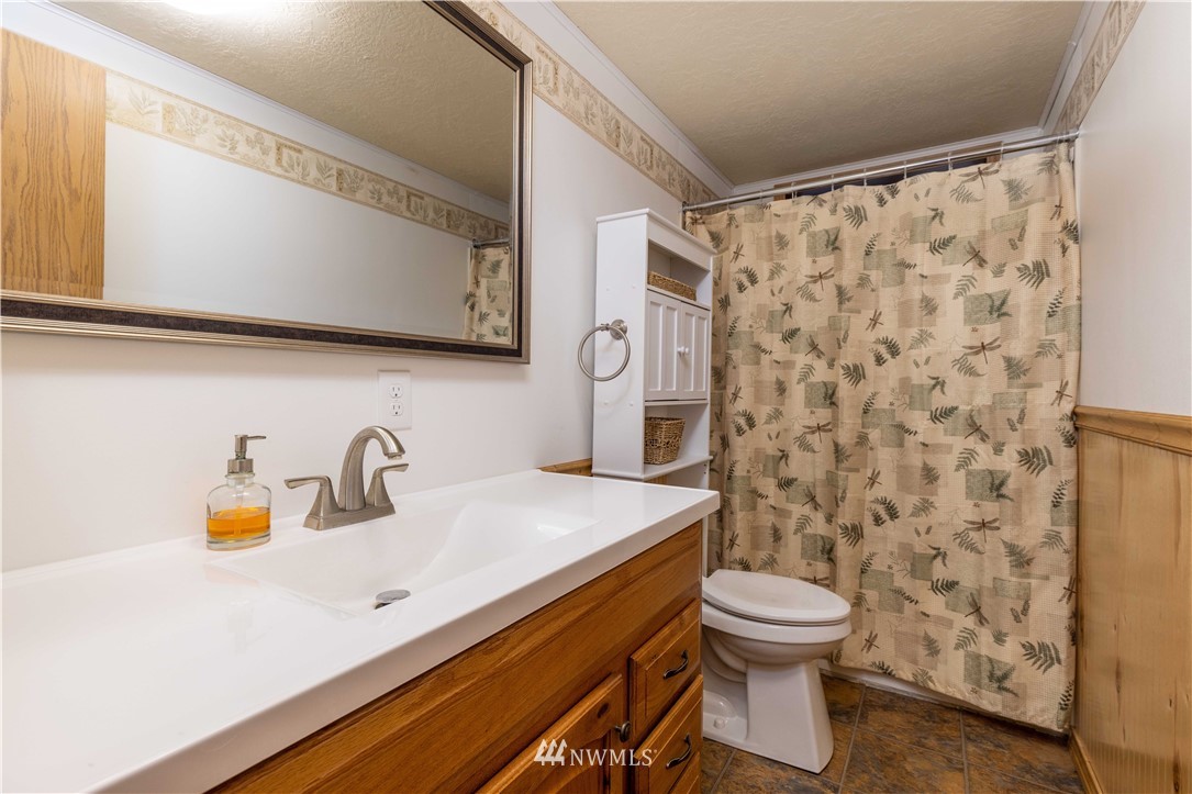 30 West Insels Road Shelton, WA 98584 - Photo 7 of 22 Gallery Image 7