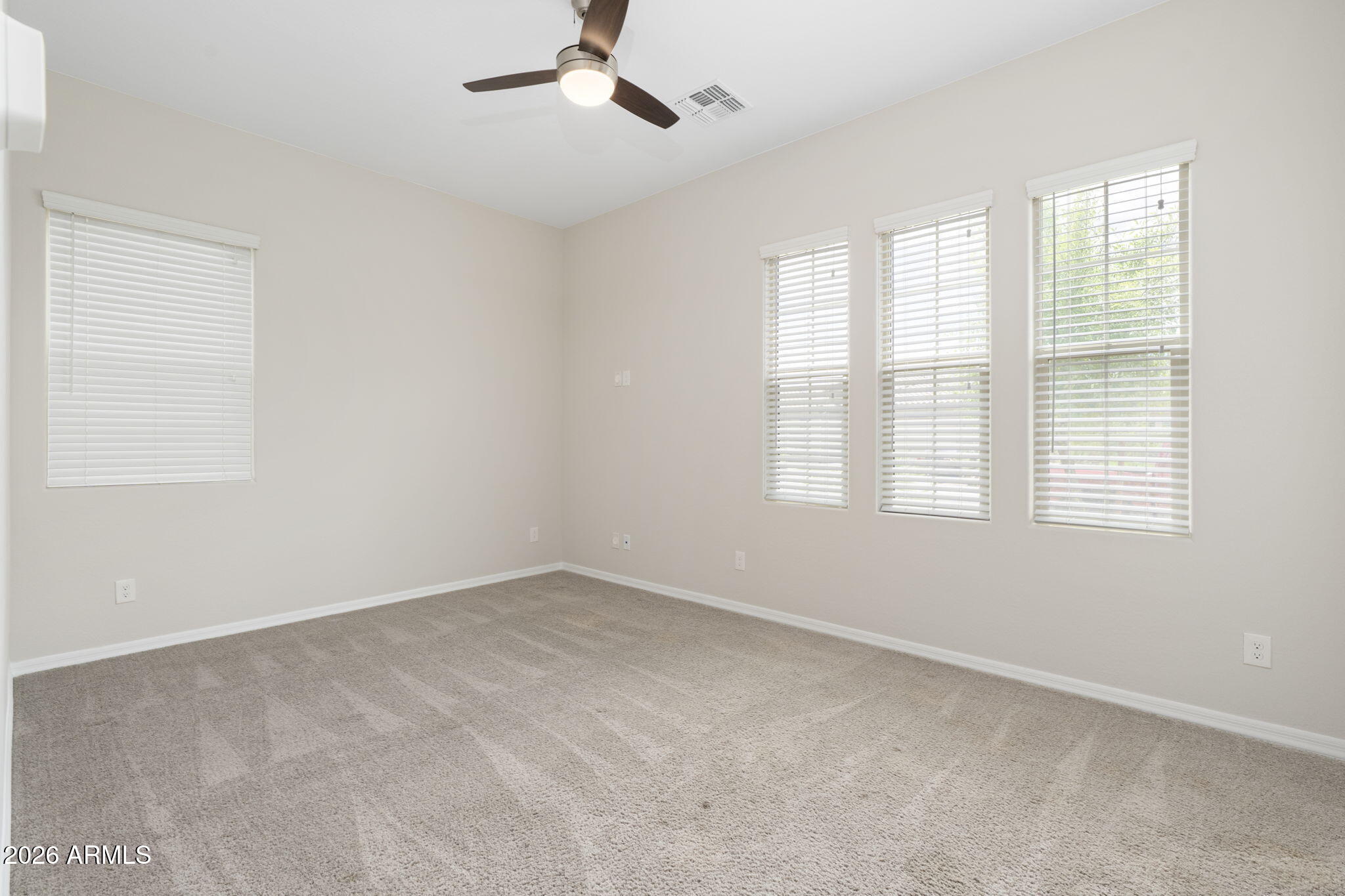 1130 East Kensington Road Gilbert, AZ 85297 - Photo 56 of 115 18-web-or-mls-DSC07901