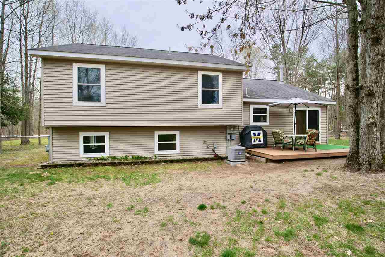 3320 Nimrod Road Traverse City, MI 49685 - Photo 32 of 32 1886977-31.JPG