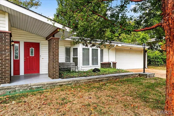 $299,000 | 1659 Pepperwood Drive, St. Louis, MO 63146