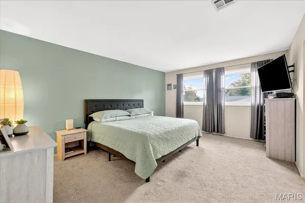 $299,000 | 1659 Pepperwood Drive, St. Louis, MO 63146